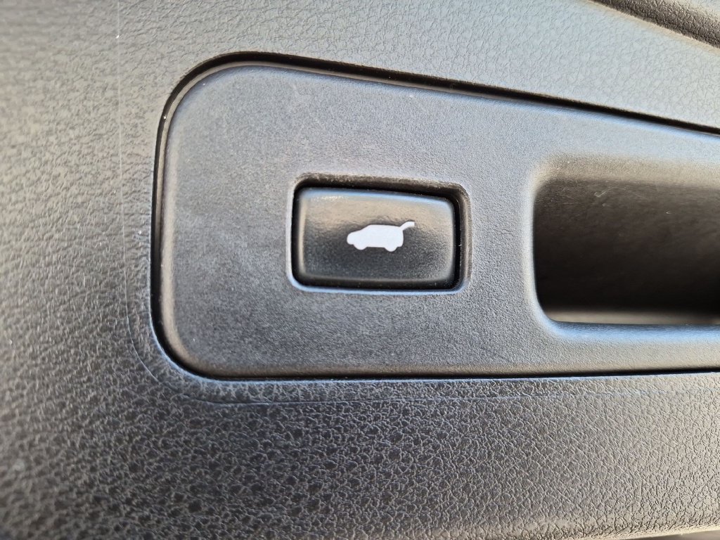 Used 2017  Acura 3.5L image 30