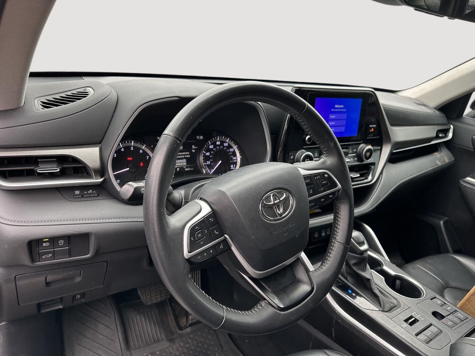 Used 2024 Midnight Black Metallic Toyota XLE image 10