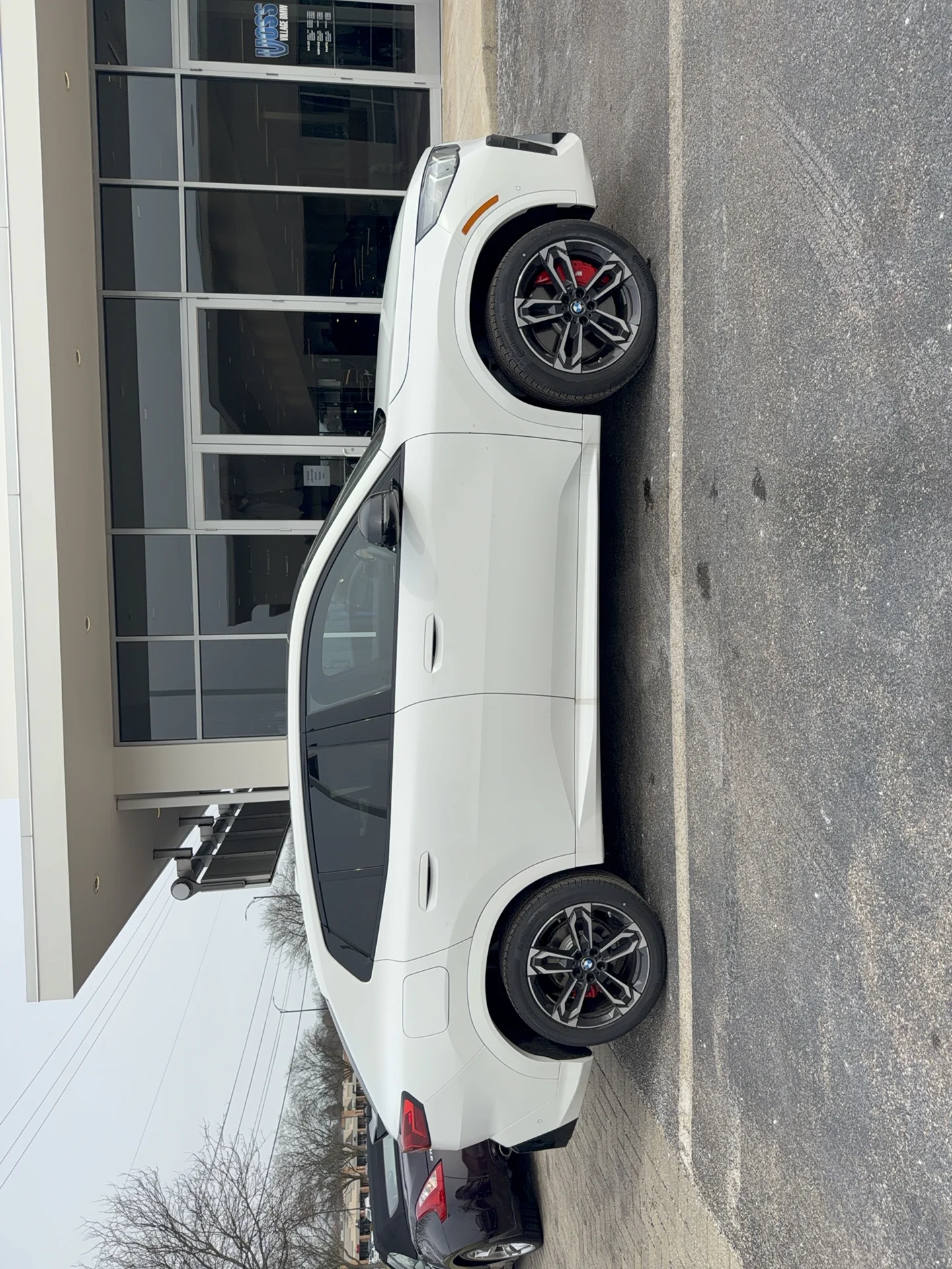 New 2026 Alpine White BMW xDrive28i image 2