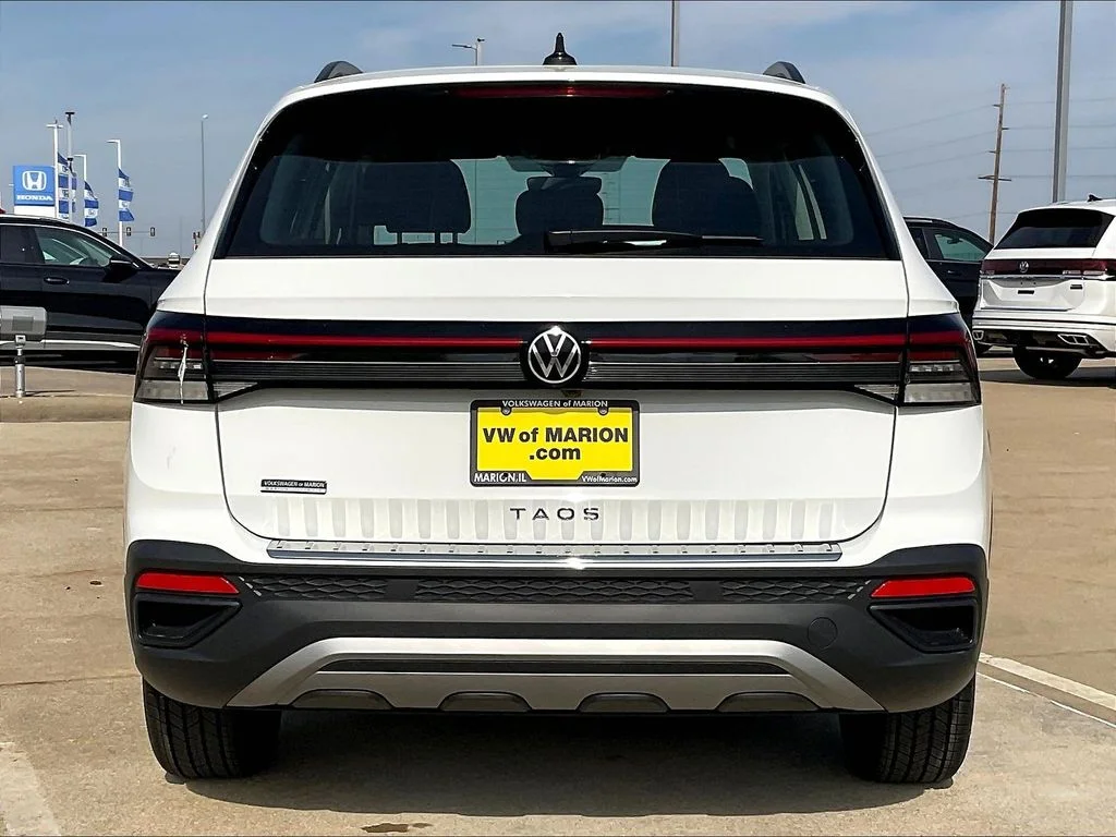New 2026 White Volkswagen 1.5T S image 5