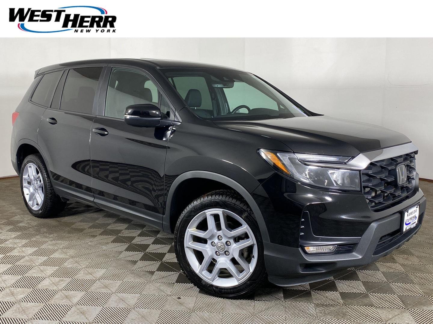 Used 2024 Crystal Black Pearl Honda EX-L image 1