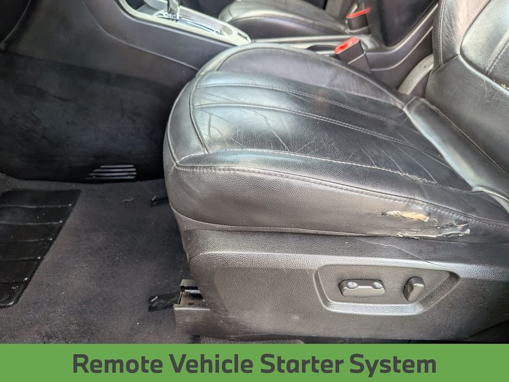 Used 2012 White Chevrolet LT image 16