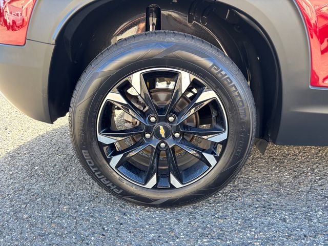 Used 2022 Crimson Chevrolet LT image 28