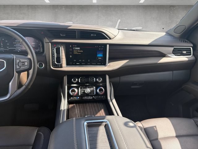 Used 2024 Sterling Metallic GMC Denali image 3