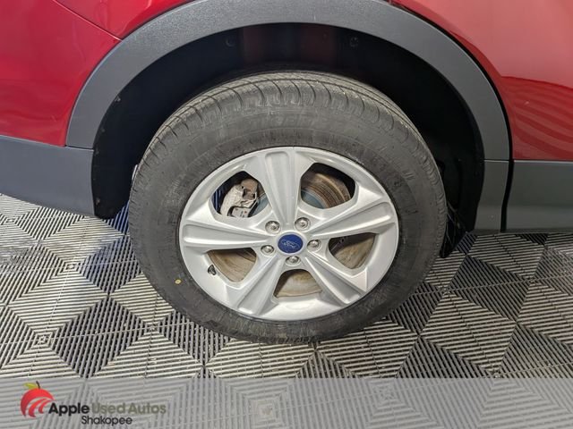 Used 2016 Red Ford SE image 36
