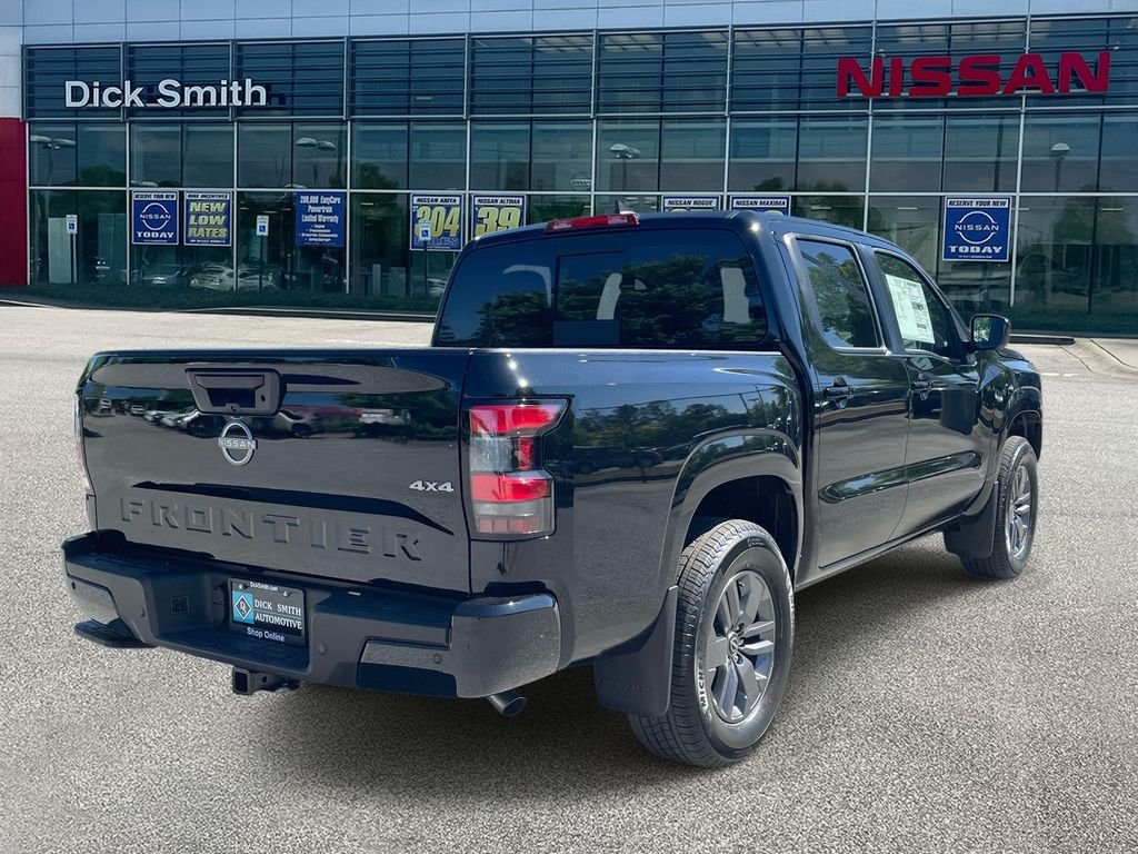 New 2026 Super Black Nissan Crew Cab SV image 6
