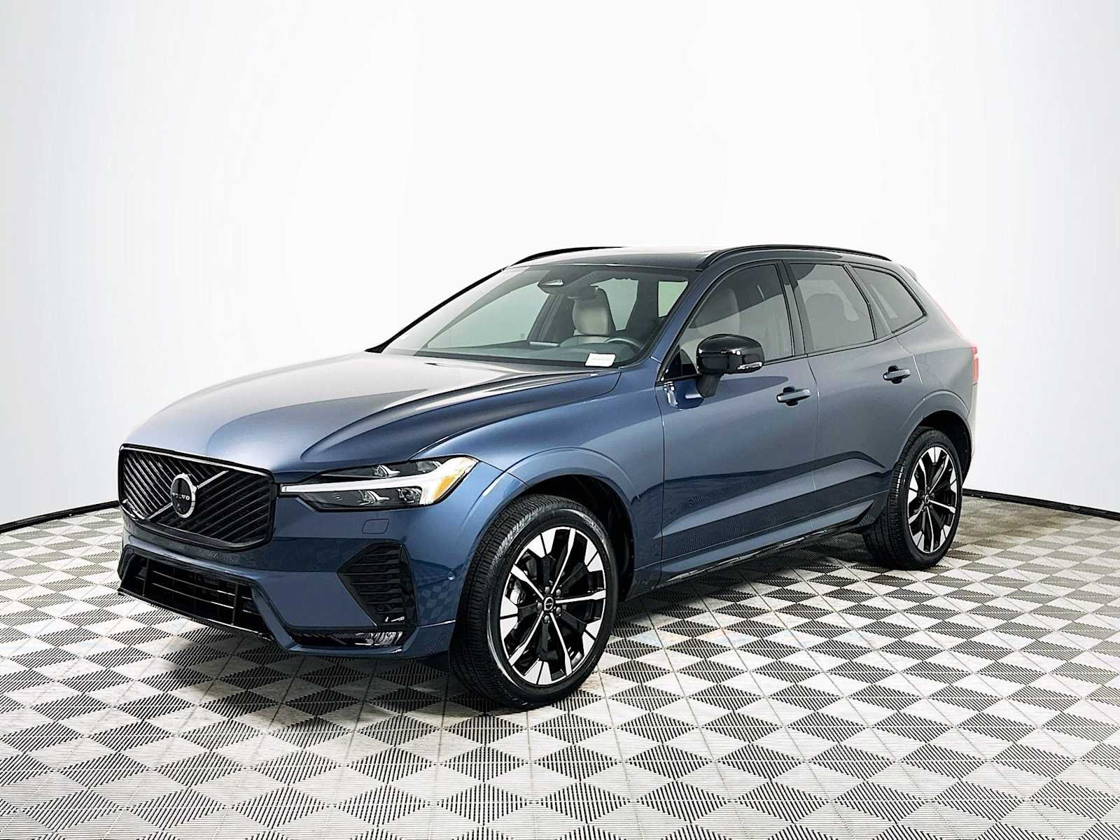 New 2026 CRYSTAL BLACK SILICA Subaru tS image 3
