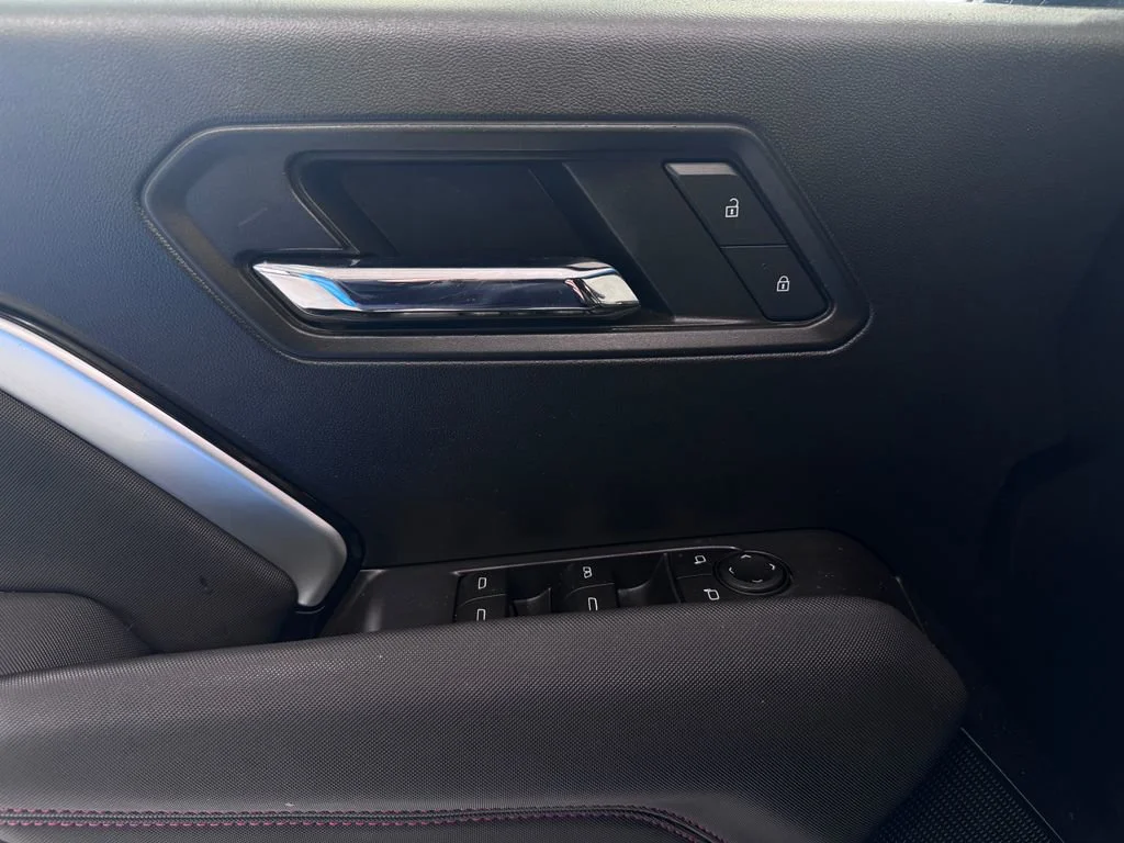2023 Chevrolet Colorado Z71 - Photo 25