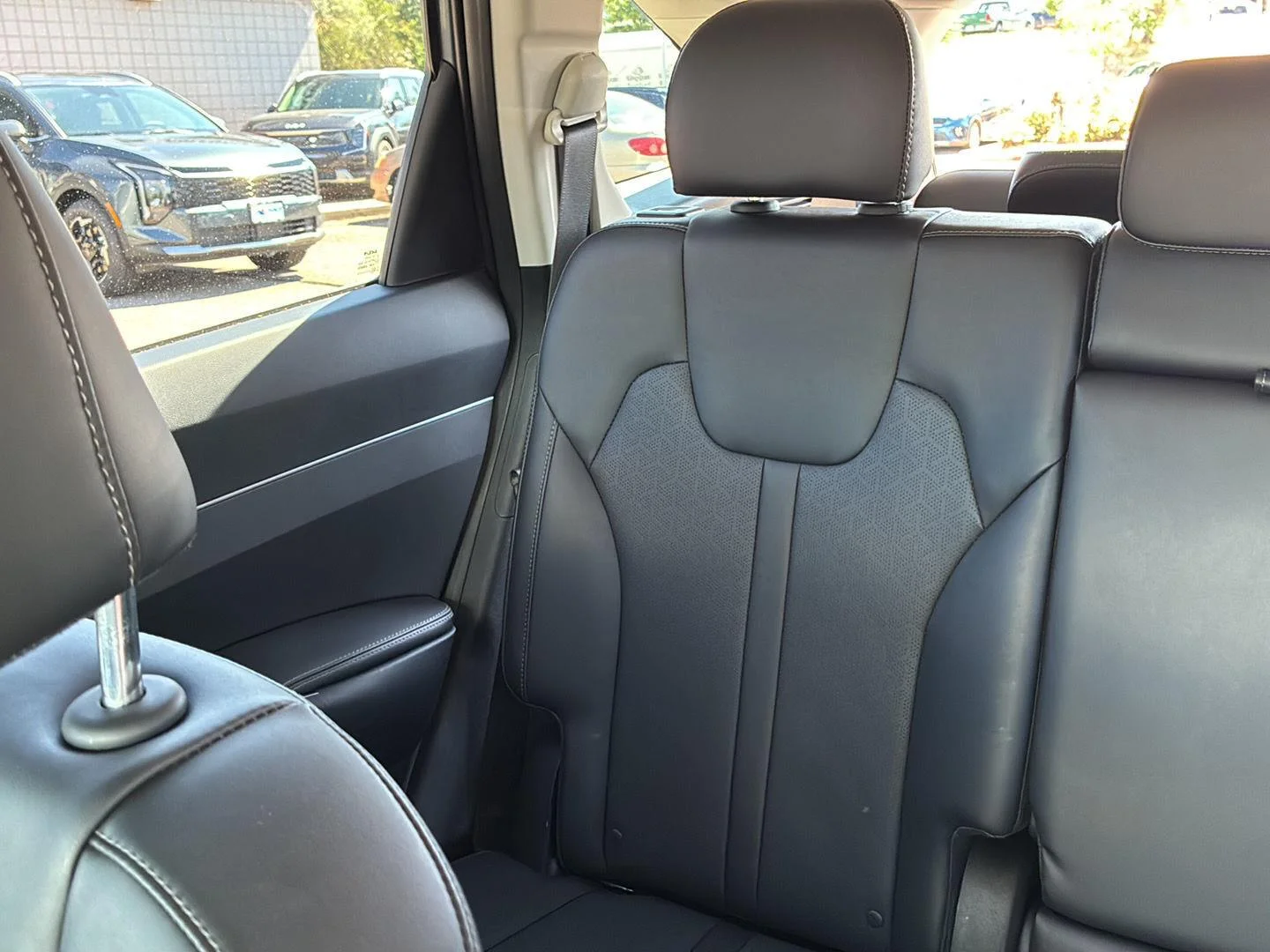 Used 2023 Everlasting Silver Kia S image 15