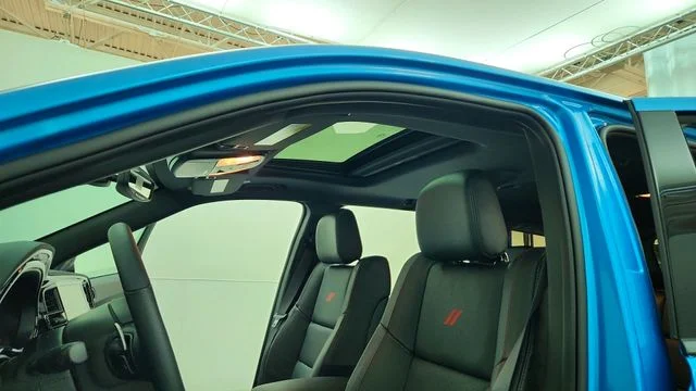 New 2026 B5 Blue Exterior Paint Dodge GT Plus HEMI V8 image 18