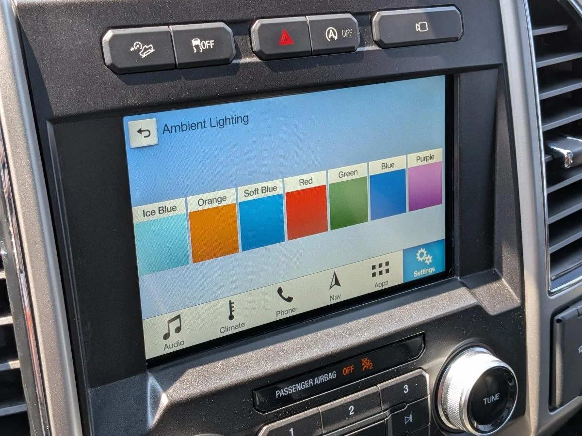 Used 2017 Grey Ford 4WD SuperCrew 145" Lariat image 26