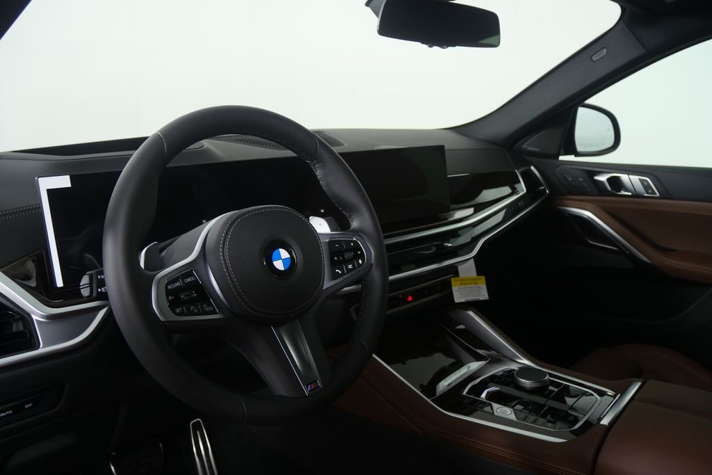 New 2027 Black Sapphire Metallic BMW xDrive40i image 11