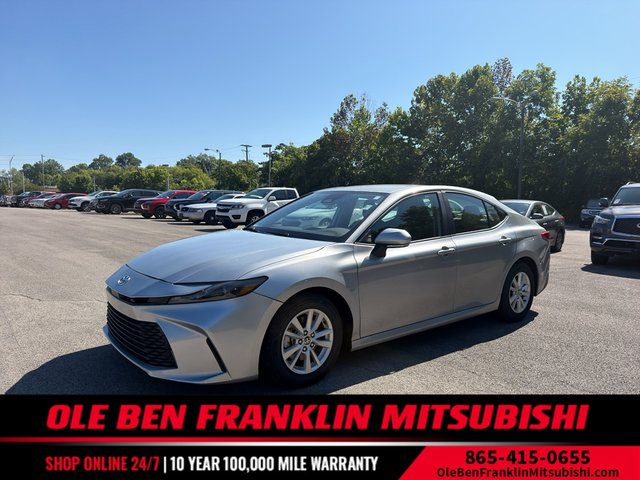 Pre-Owned 2025 Toyota Camry Hybrid LE FWD Sedan