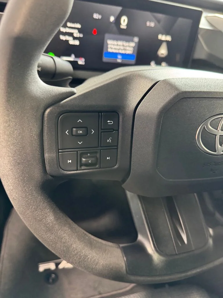 New 2026 Silver Toyota  image 38
