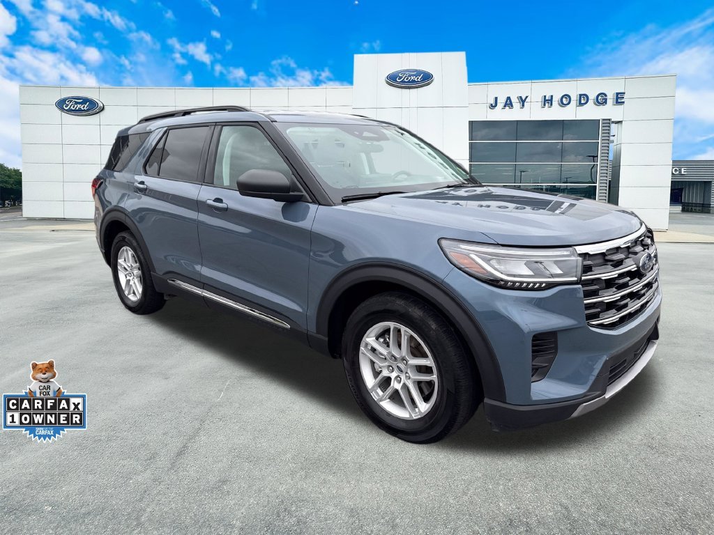 2025 Ford Explorer