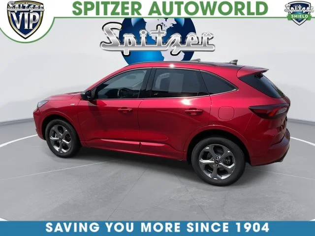 Used 2023 Red Metallic Ford ST-Line image 7