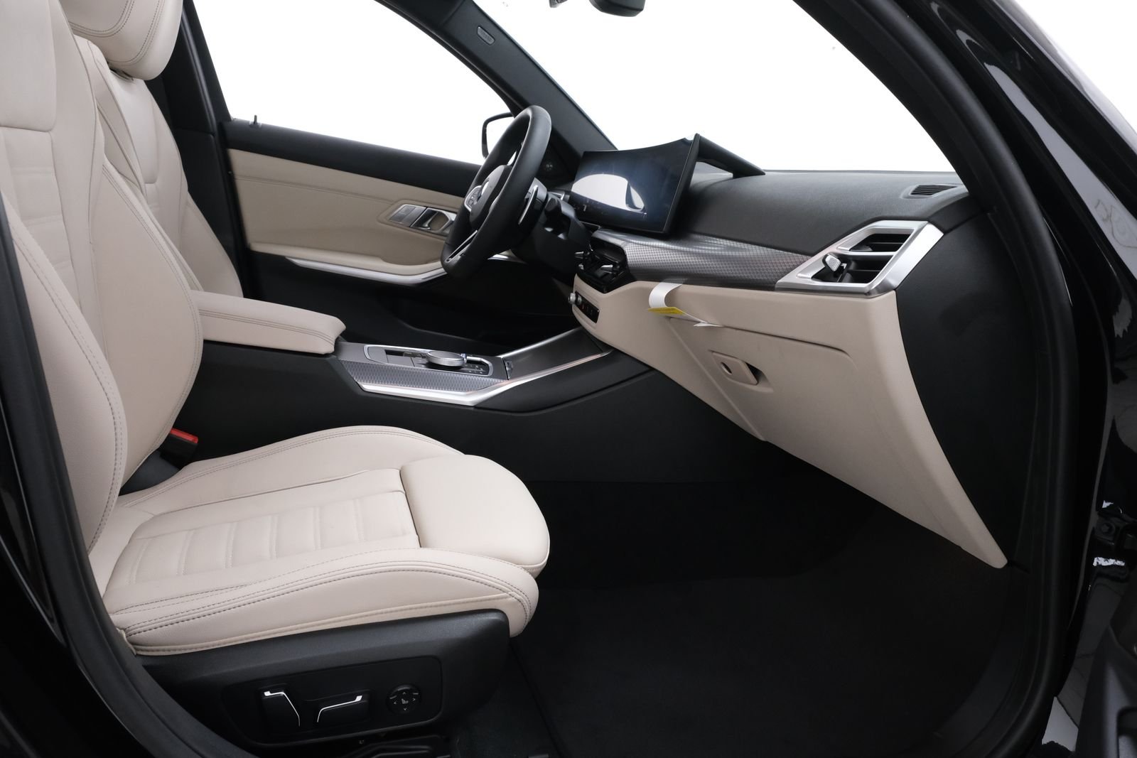 New 2026 Black Sapphire Metallic BMW 330i xDrive image 71