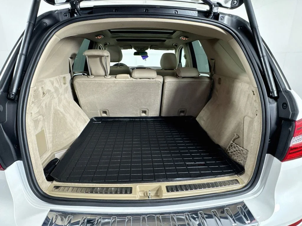 Used 2015 White Mercedes-Benz ML 350 image 32