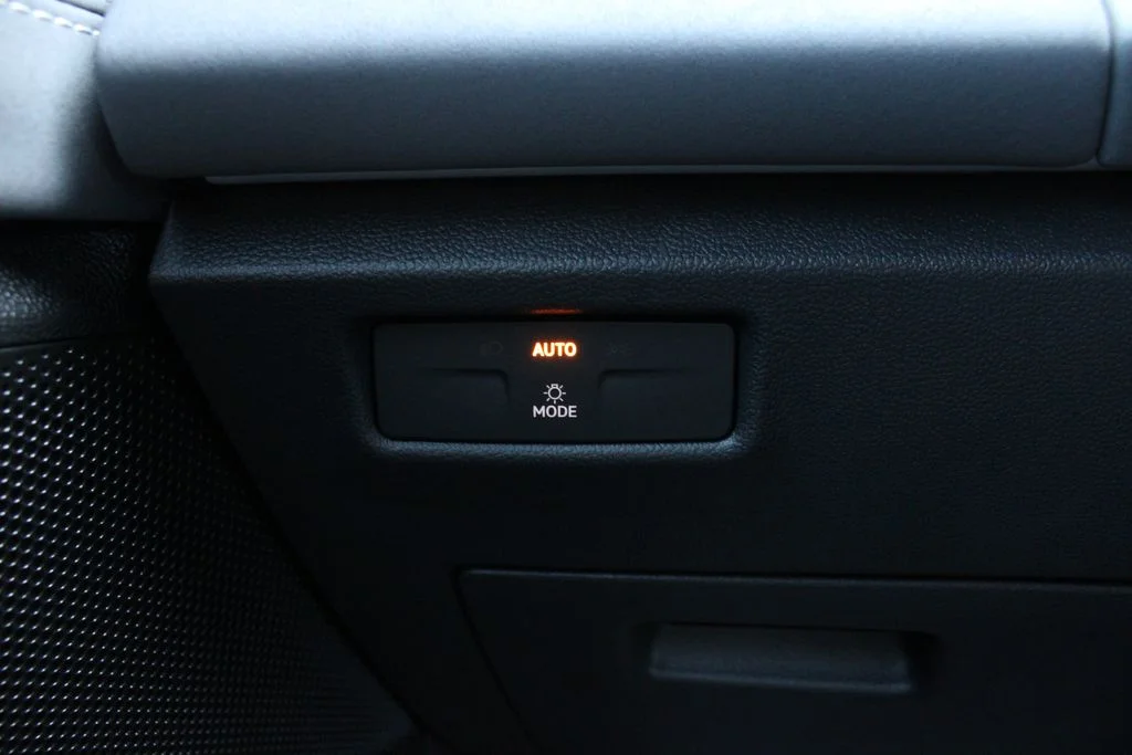 New 2026 Beige Volkswagen 2.0T SE R-Line Black image 10