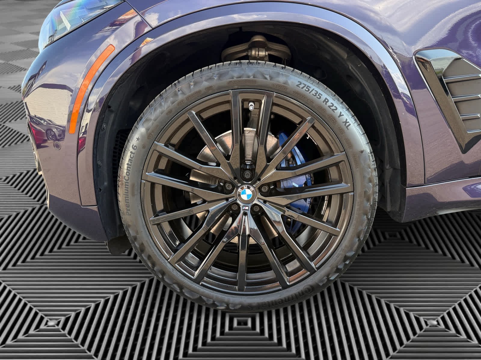 Used 2024 Technoviolet Metallic BMW xDrive40i image 9