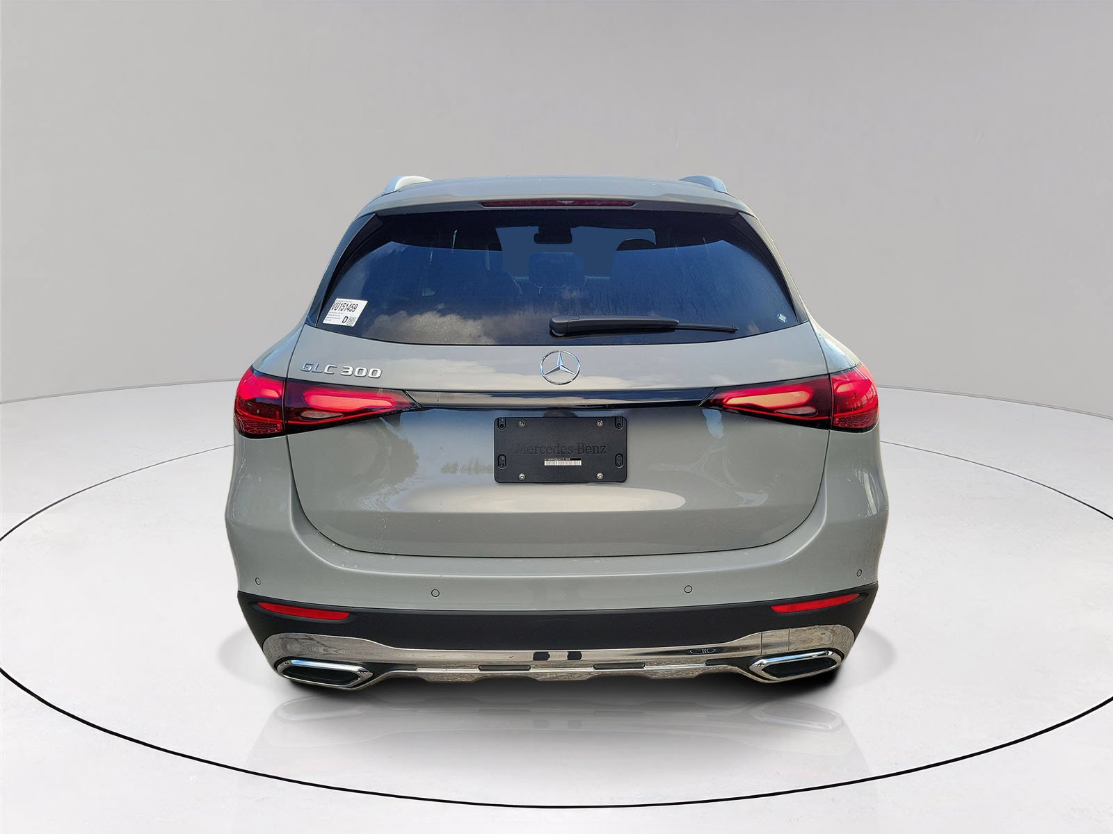 New 2027 MANUFAKTUR Alpine Grey Mercedes-Benz GLC 300 image 5