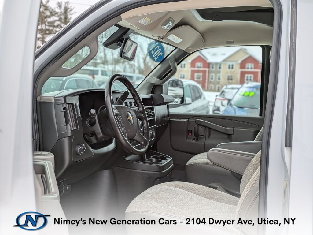 Used 2021 White Chevrolet Work Van image 4