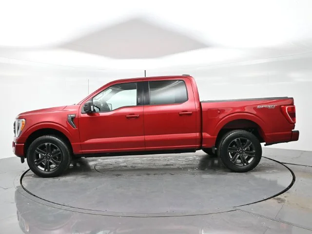 Used 2021 Rapid Red Metalli Ford XL image 4