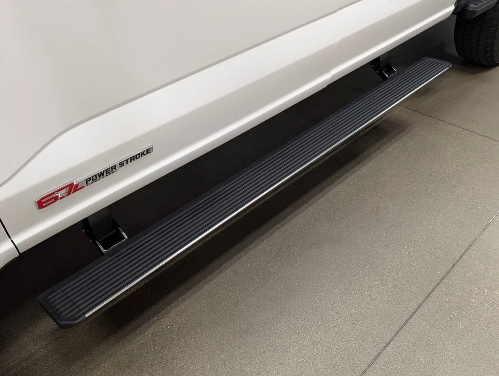 New 2026 Star White Metallic Tri-Coat Ford F-250® Platinum® image 25