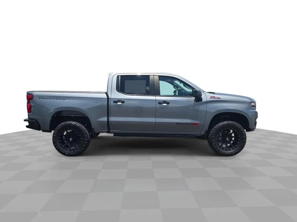 Used 2022 Satin Steel Metallic Chevrolet LT Trail Boss image 9