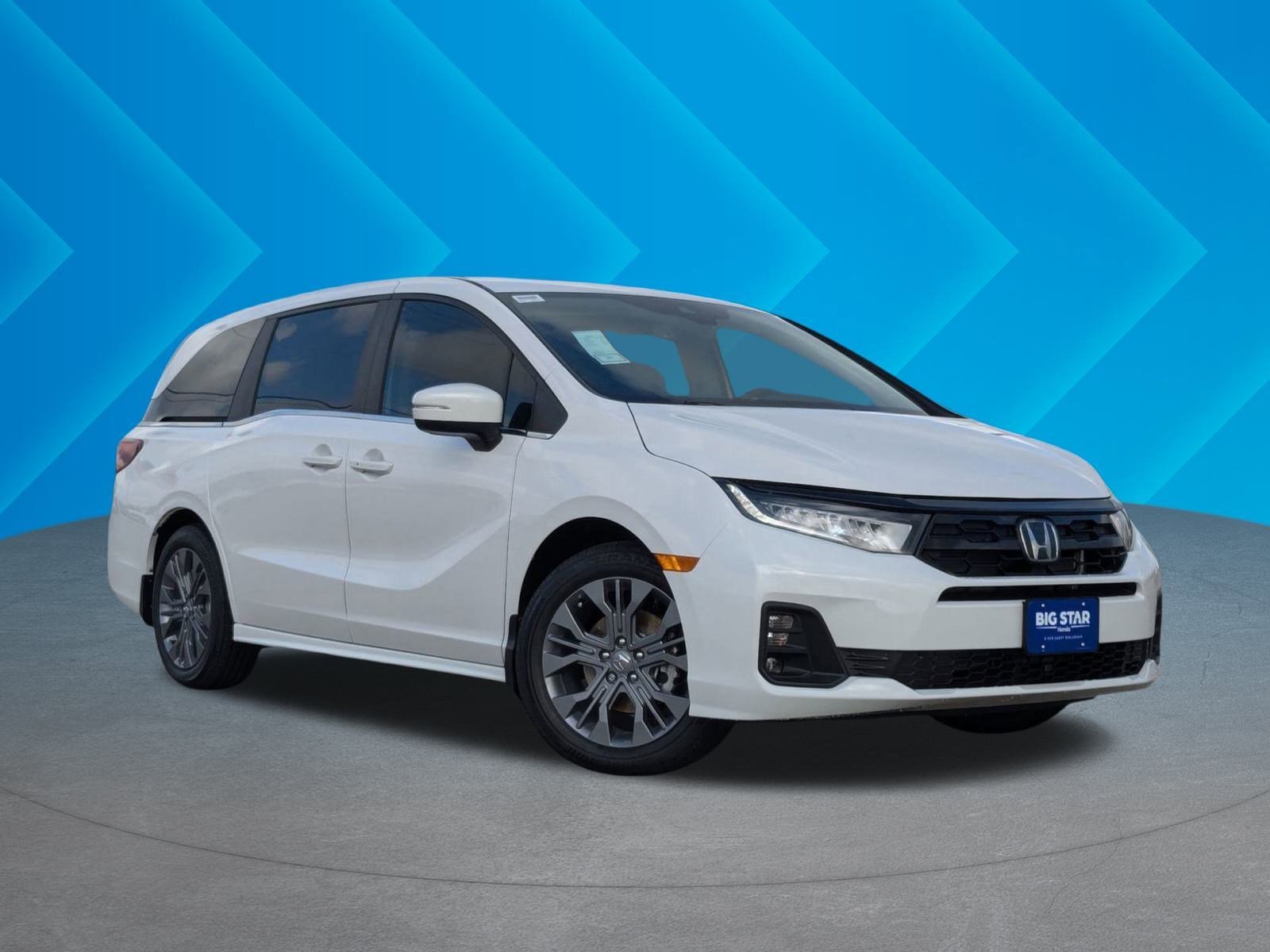 New 2026 Platinum White Pearl Honda Touring image 9