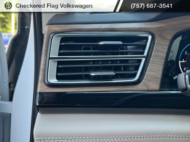 2026 Volkswagen Atlas SE - Photo 29