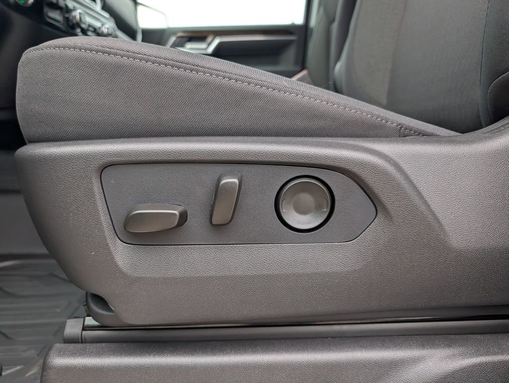 2026 GMC Sierra 1500 SLE - Photo 15