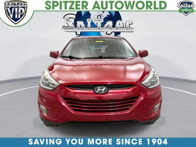 Used 2015 Red Hyundai SE image 4