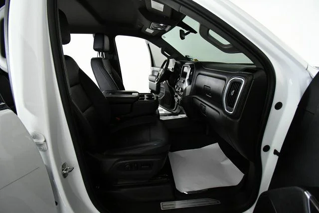 2021 Chevrolet Silverado 3500HD LTZ - Photo 23