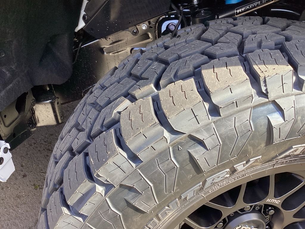 2025 Toyota Tundra SR5 - Photo 9