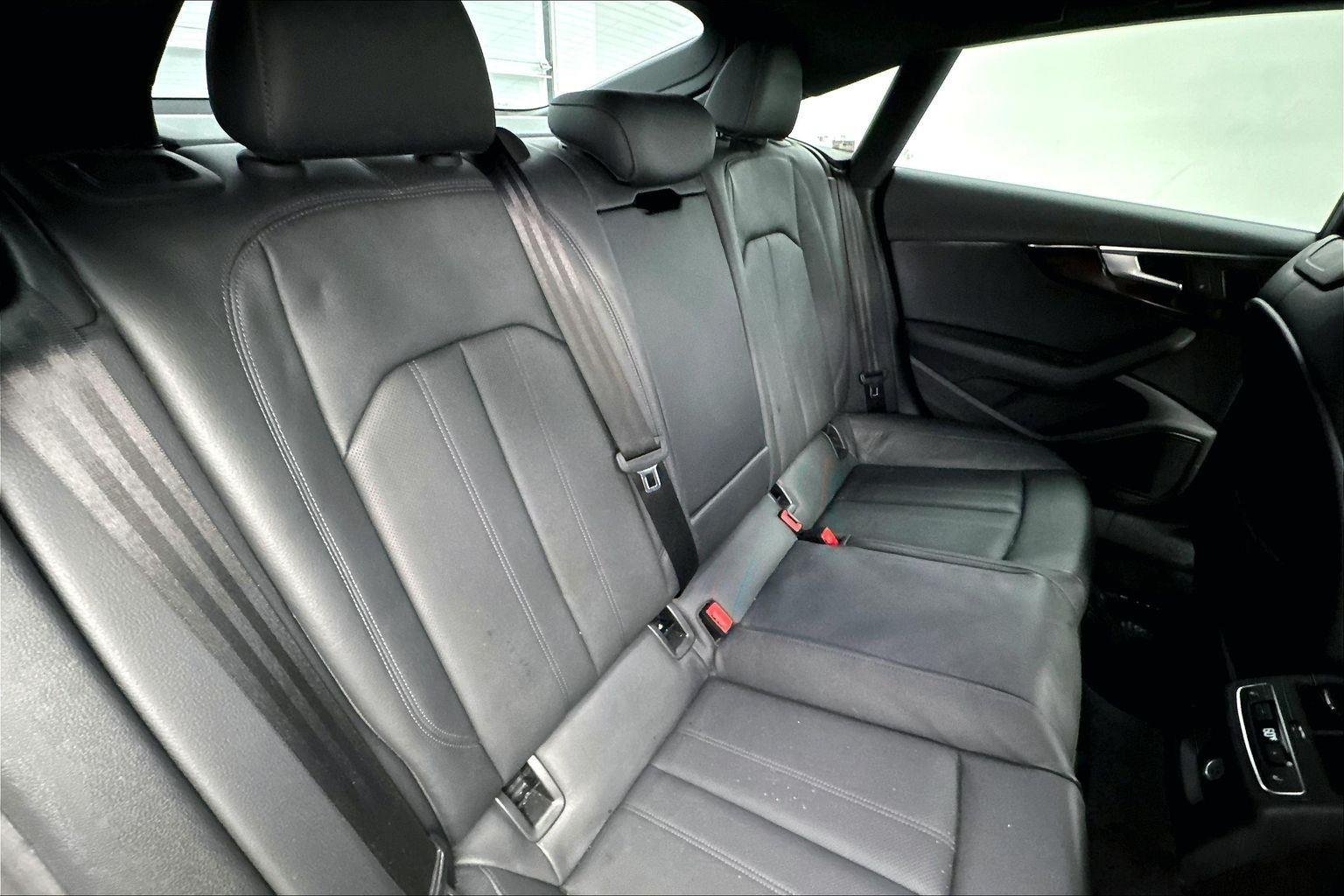 Used 2018 Moonlight Blue Metallic Audi Premium Plus image 28