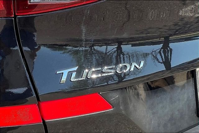 Used 2021 Black Hyundai SEL image 8