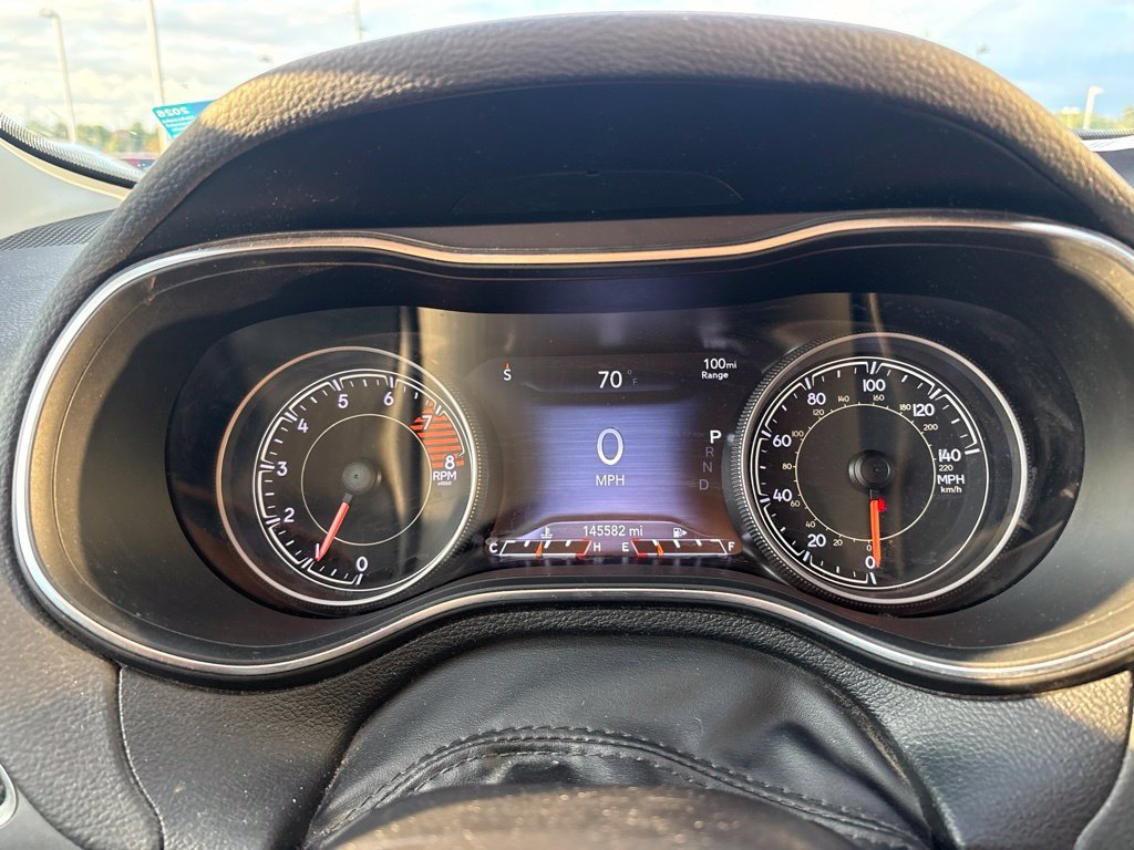Used 2019 Billet Silver Metallic Clearcoat Jeep Limited image 19