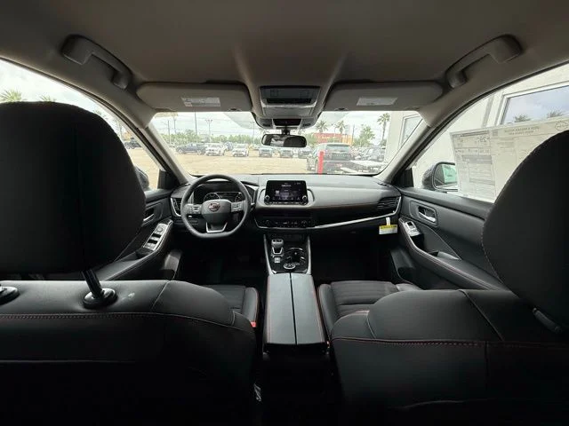 New 2026 Everest White Pearl TriCoat Nissan Rock Creek® image 29