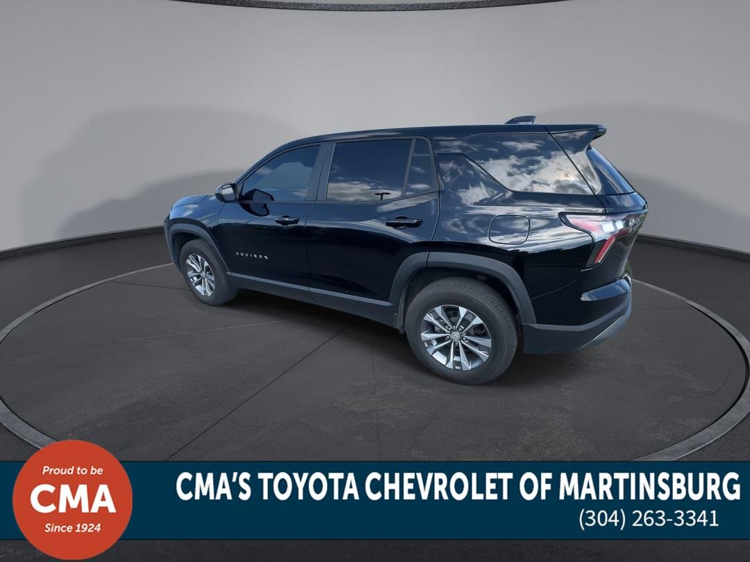 Used 2025 Mosaic Black Metallic Chevrolet AWD LT image 6