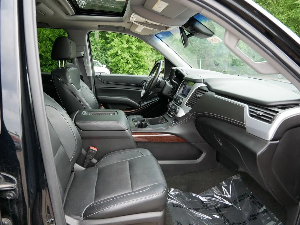 Used 2016 Black GMC SLT image 8