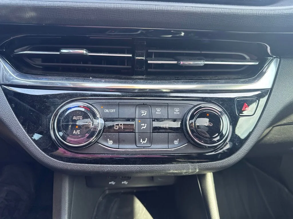 Used 2024 Blue Buick Sport Touring image 22