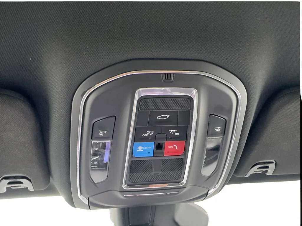 Used 2024 White Jeep Series II image 46