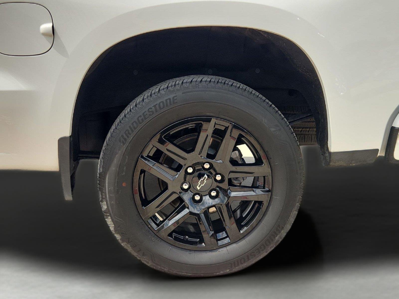 2024 Chevrolet Silverado 1500 photo 31 of 32