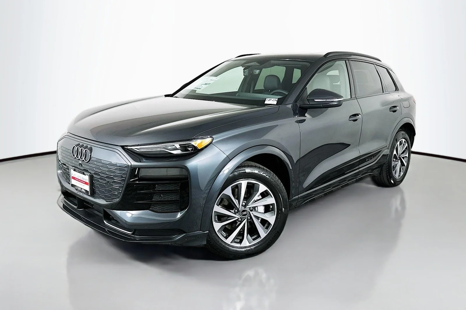 2027 Audi Q6 e-tron Premium quattro's photo