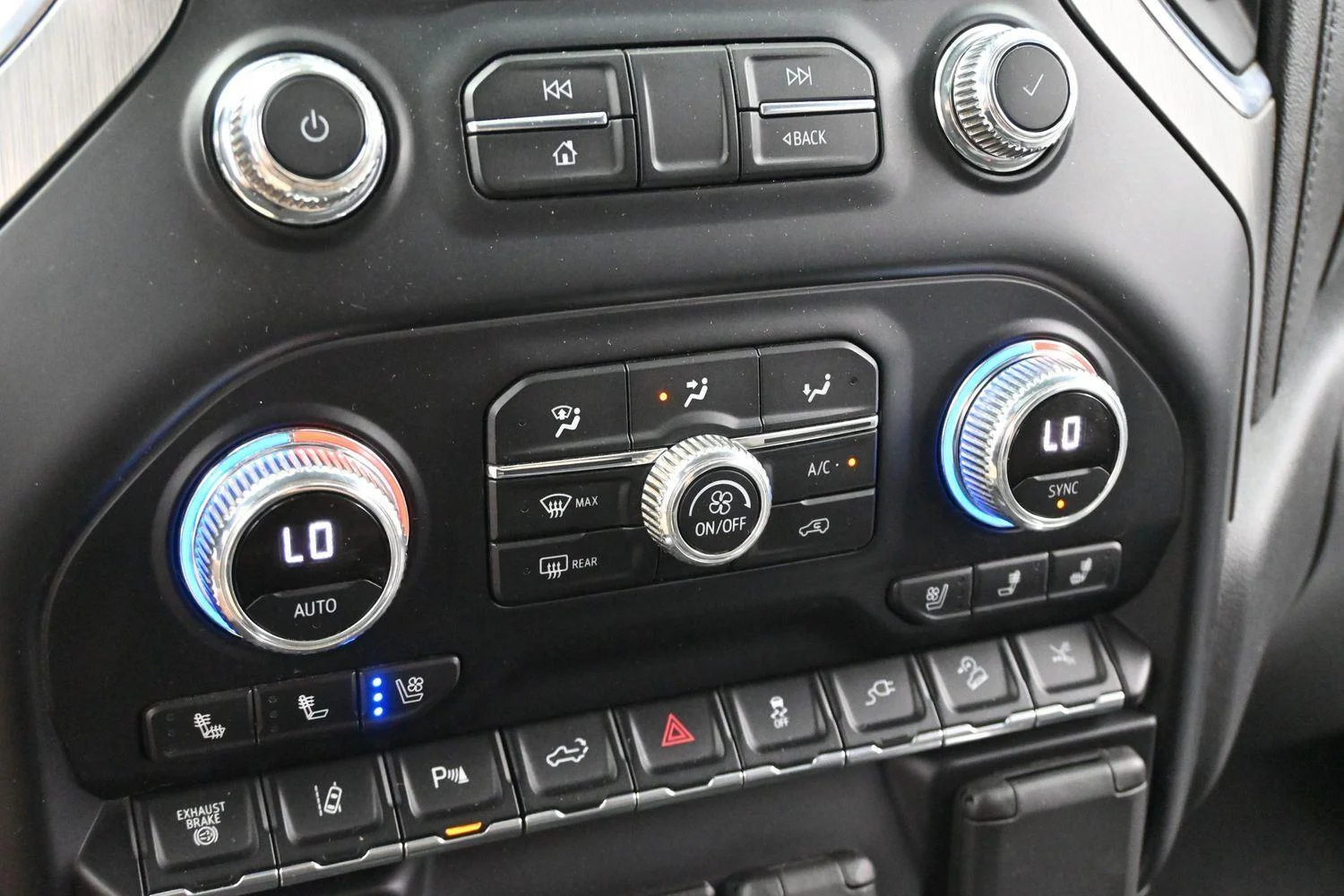 Used 2021 Ebony Twilight Metallic GMC Denali image 23