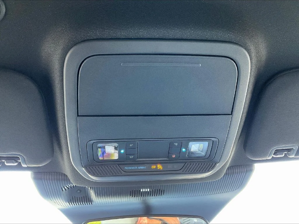 New 2027 Agate Black Metallic Ford Active image 25