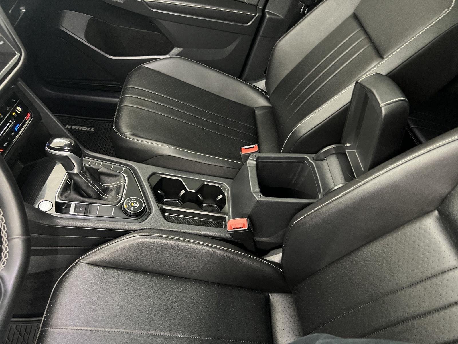 2022 Volkswagen Tiguan SE - Photo 21