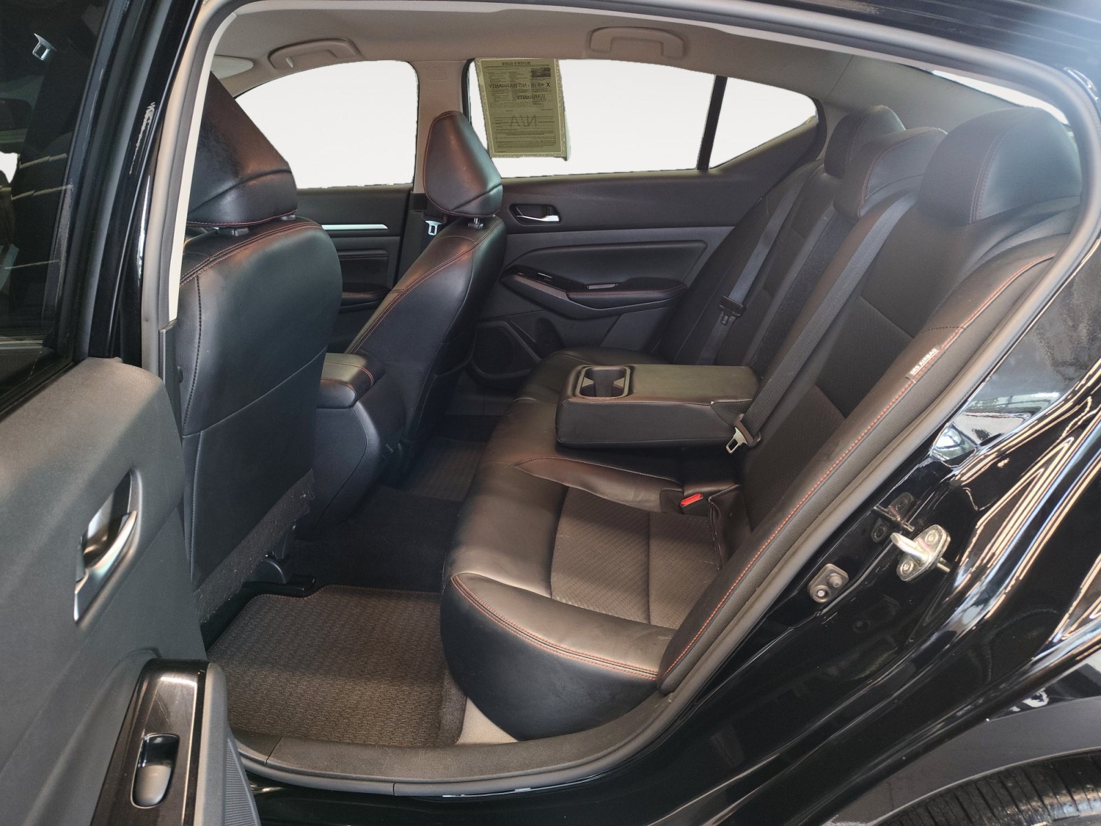 Used 2023 Super Black Nissan 2.5 SR image 23