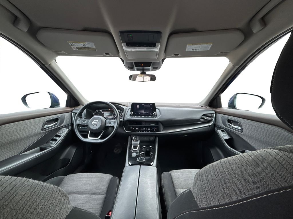 Used 2023 Blue Nissan SV image 17